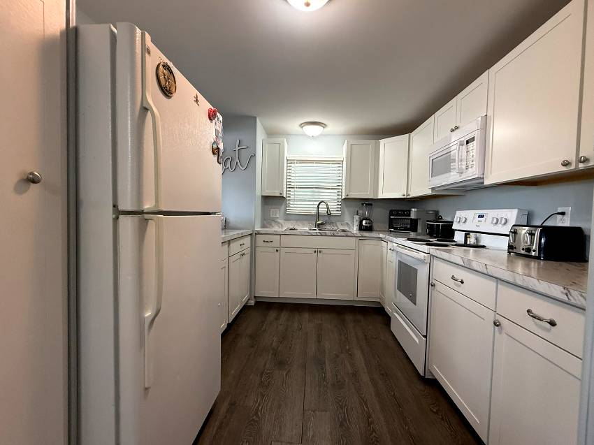 20 Quince Ave a Bradenton, FL Mobile or Manufactured Home for Sale